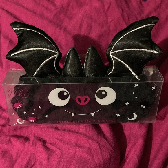 Spooky spa headband *FIRM PRICE* - Picture 7 of 7